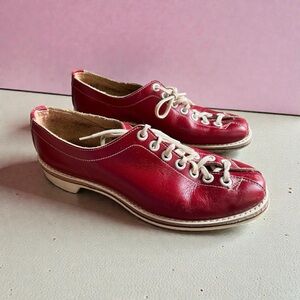Vintage Women's Red Leather Shoes Size 7